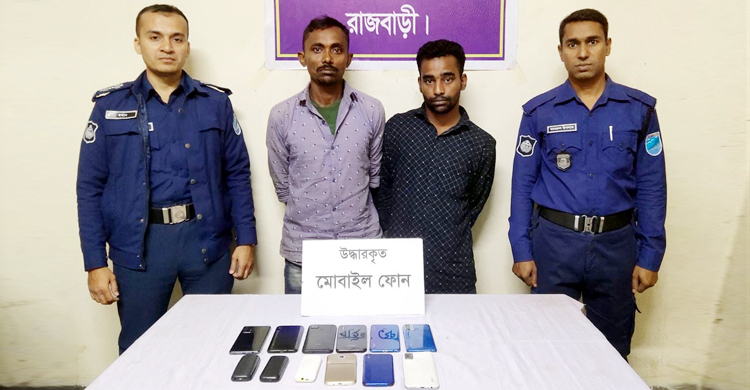 যশোরের জনসভা থেকে মোবাইলফোন চুরি, গোয়ালন্দ থেকে উদ্ধার