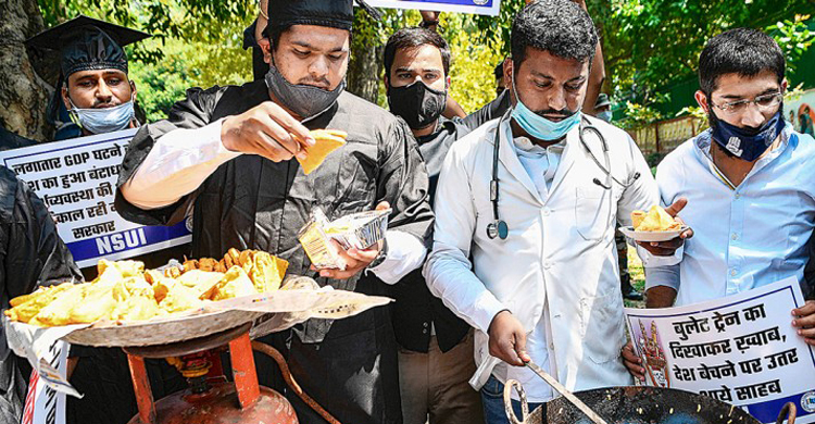 মোদির জন্মদিনে ‘বেকারত্ব দিবস’ পালন তরুণদের