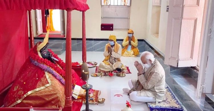 Modi visits Jessoreshwari Mandir in Satkhira