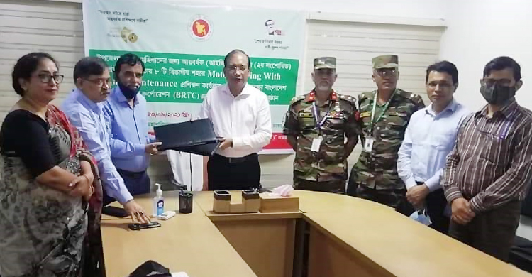 ৭ বিভাগে নারীদের মোটর ড্রাইভিং প্রশিক্ষণ দেবে মহিলা অধিদপ্তর