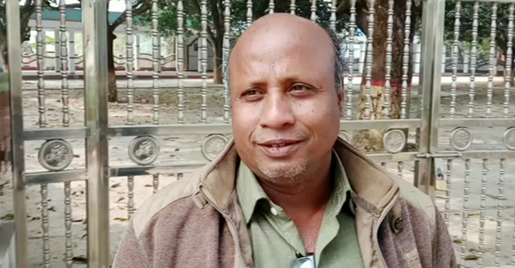 হেরে যাওয়ার পর কান ধরে পুকুরে ডুব দিয়ে আর ভোট না করার প্রতিজ্ঞা