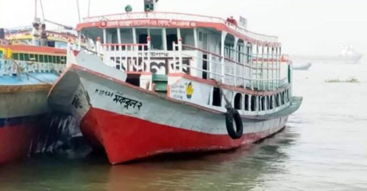 লঞ্চে ডাকাতি মামলায় ৪ ডাকাত গ্রেফতার