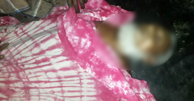 শ্যালিকার কোদালের আঘাতে প্রাণ হারালেন দুলাভাই