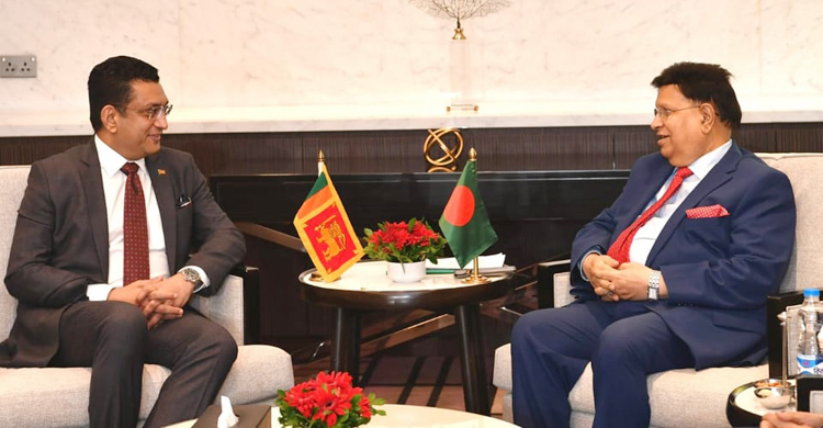 Momen stresses direct shipping connectivity with Sri Lanka