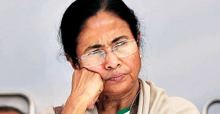 মমতার রোম সফরে অনুমতি দেয়নি কেন্দ্র