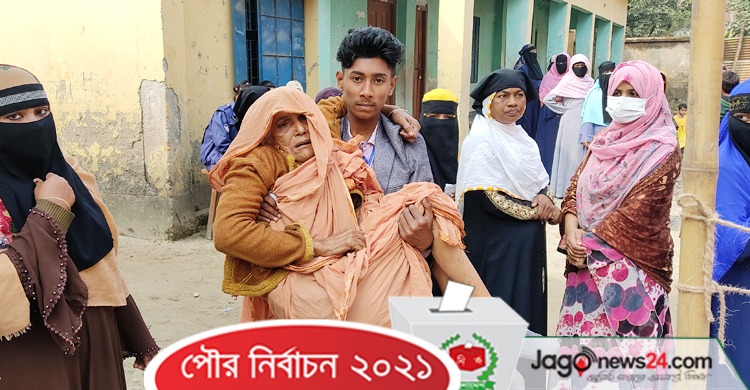 ‘জীবনের শেষ’ ভোট দিয়ে খুশি মমতাজ বেগম