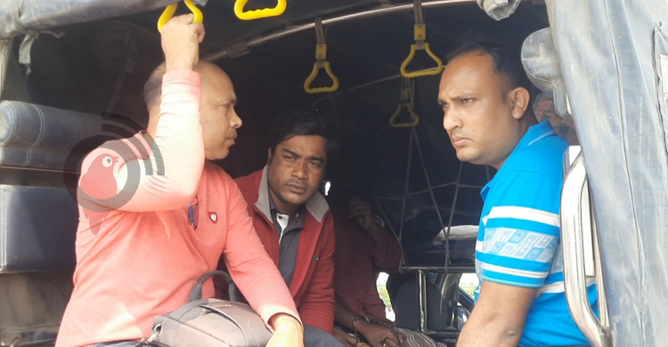 সুন্দরবনে ৪ দস্যু আটক, আগ্নেয়াস্ত্র জব্দ