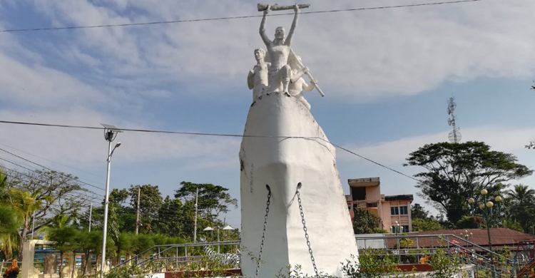 মোংলা ও সুন্দরবন এলাকা মুক্ত হয় আজ