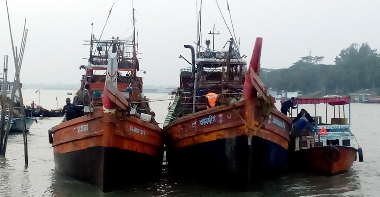 চার মাস কারাভোগের পর ভারতীয় ১৩ জেলের মুক্তি