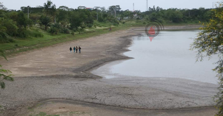 সুপেয় পানির অভাবে ভোগান্তিতে মোংলা পৌরসভার ২ লাখ বাসিন্দা