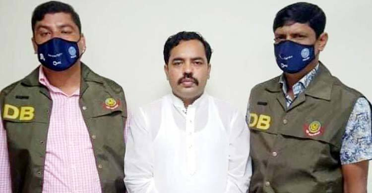 দর্জি মনির কারাগারে