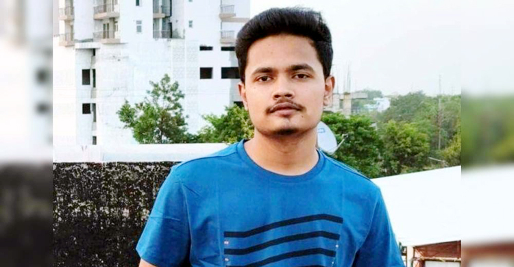 ১৬০০ নম্বরের পরীক্ষায় ১৪৭০ পেয়ে স্ট্যানফোর্ডে সুযোগ পেলেন মনু