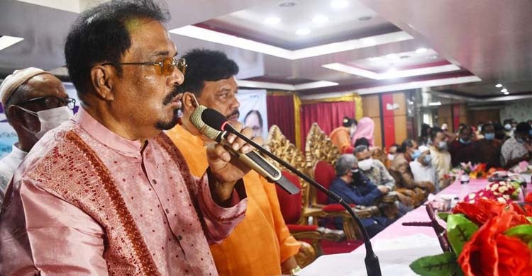 ‘মেধা ও সততায় দেশের উন্নয়ন করছেন প্রধানমন্ত্রী’