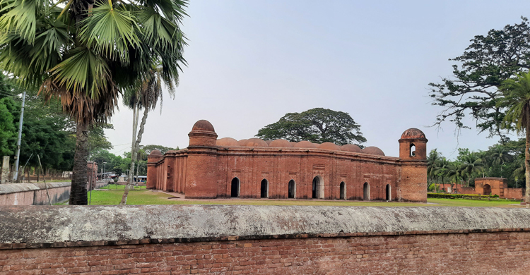 ঐতিহাসিক ষাটগুম্বজ মসজিদে হবে ঈদের প্রধান জামাত