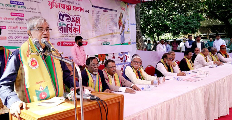 গুজবের বিরুদ্ধে ডিজিটাল লড়াই চালিয়ে যেতে হবে: মোস্তাফা জব্বার