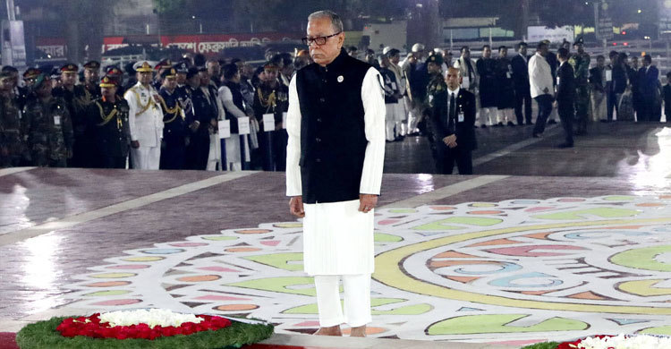 ফেব্রুয়ারির রক্তঝরা পথ বেয়েই অর্জিত হয় মাতৃভাষা