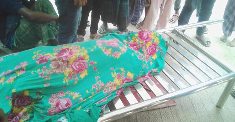 নিয়ন্ত্রণ হারিয়ে গাছের সঙ্গে মোটরসাইকেলের ধাক্কা, আরোহী নিহত