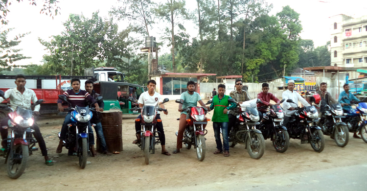 মোটরসাইকেলে পাহাড়ের ৯শ বেকারের কর্মসংস্থান