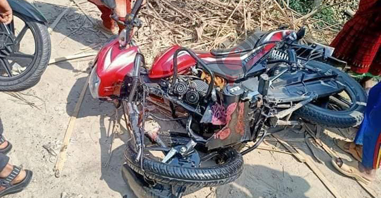 শিবগঞ্জে ট্রলি-মোটরসাইকেল সংঘর্ষে নিহত ২