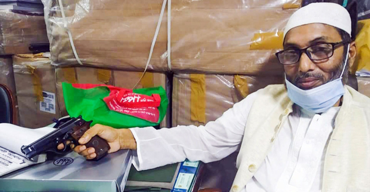 অস্ত্র হাতে ভাইরাল এমপি বাবলুকে দুদকে তলব