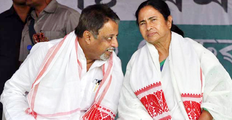 ‘বিজেপি ঘোর কাটিয়ে’ তৃণমূলে ফিরলেন মুকুল রায়