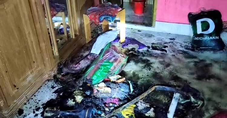 মুন্সিগঞ্জে অগ্নিকাণ্ডে শিশুর মৃত্যু, দগ্ধ ২