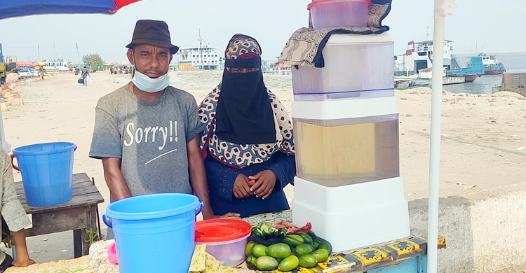 শরবত বেচে সুখে আছেন মাজেদ-সালমা