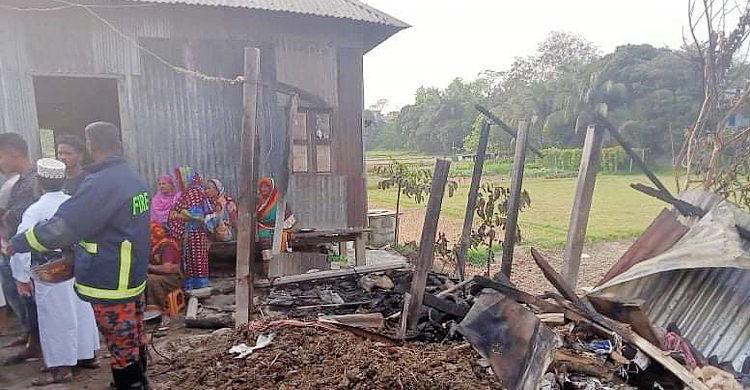 রান্নাঘরে দগ্ধ হয়ে প্রাণ গেল প্রতিবন্ধীর