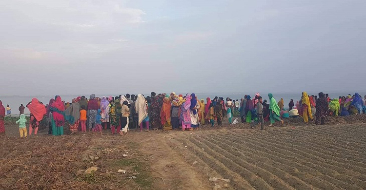 নদীতে নেমে ছবি তোলার সময় তলিয়ে গেল বিশ্ববিদ্যালয় শিক্ষার্থী