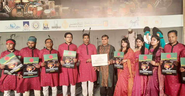 আন্তর্জাতিক ঢোল উৎসবে লাখো দর্শকের মন জয় করলো বাংলাদেশ