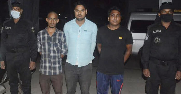 নরসিংদীতে গবাদিপশুর নকল ঔষধসহ আটক ৩