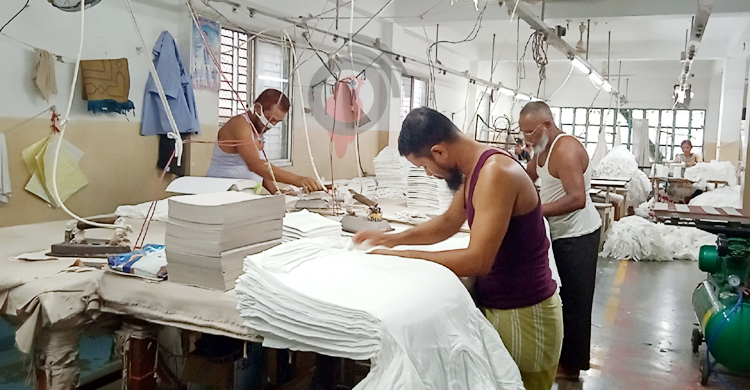 নারায়ণগঞ্জে লোডশেডিংয়ে কমছে কারখানায় উৎপাদন