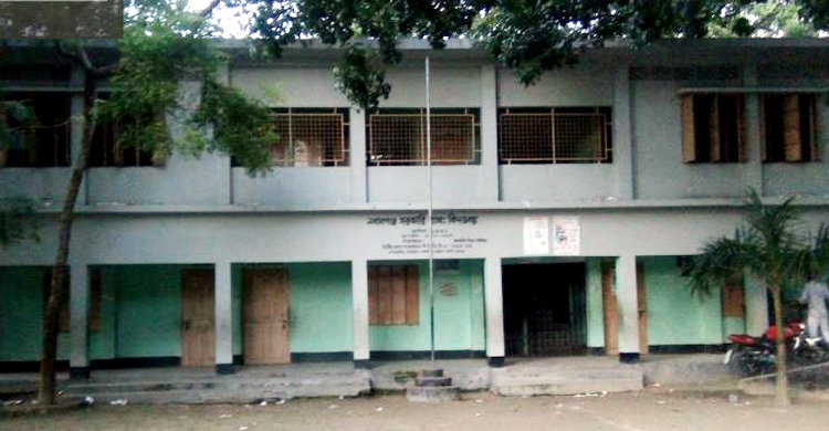 নবাবগঞ্জ প্রাথমিক বিদ্যালয়ের প্রধান শিক্ষক বহিষ্কার