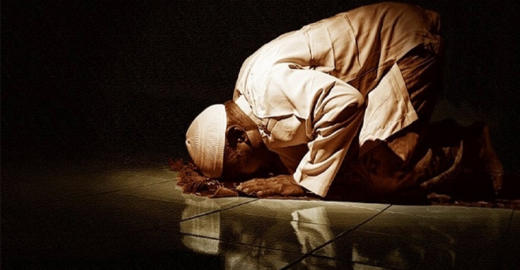 কাজের অজুহাতে নামাজ কাজা করা যাবে কি?