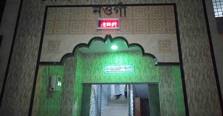 মোনাজাতে পুলিশের বিরুদ্ধে কথা বলে বিপাকে ইমাম