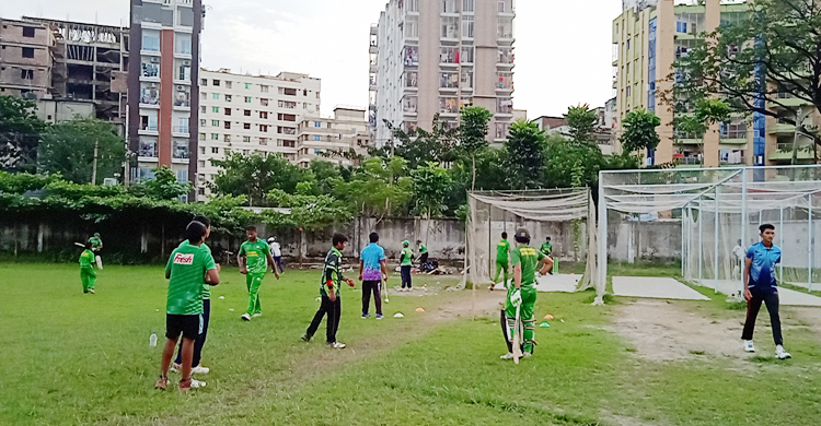 সরব হচ্ছে নারায়ণগঞ্জের ক্রীড়াঙ্গন