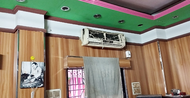 নারায়ণগঞ্জে গান রেকর্ডিংয়ের সময় এসি বিস্ফোরণ, আহত ৫