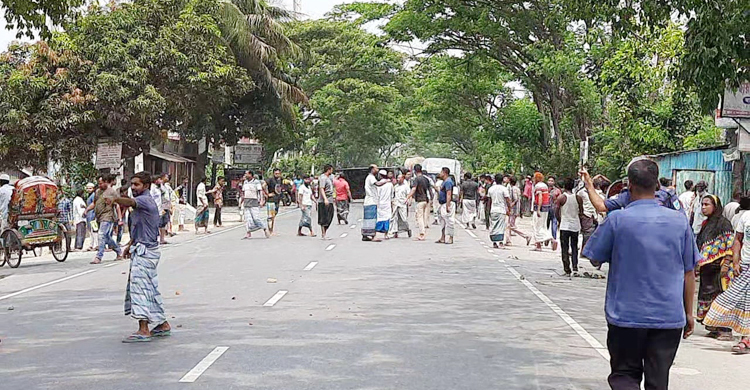 রূপগঞ্জে তিতাসের অভিযানে হামলা, আহত ৫