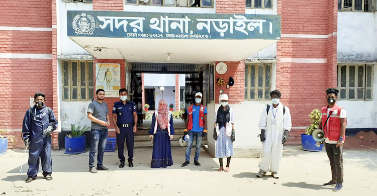 গৃহবধূর মাথা ন্যাড়া : স্বামী-শ্বশুর-শাশুড়ির নামে মামলা