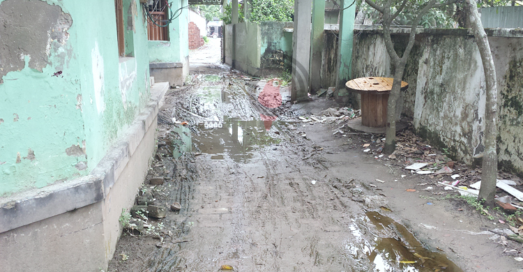 বেহাল দশা নড়াইল সঞ্চয়পত্র অফিসের