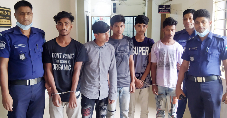 নারায়ণগঞ্জে বাসায় ফেরার পথে নারীকে গণধর্ষণ