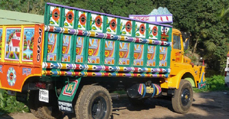 স্কুল থেকে ফেরার পথে ট্রাকচাপায় দুই স্কুলছাত্র নিহত