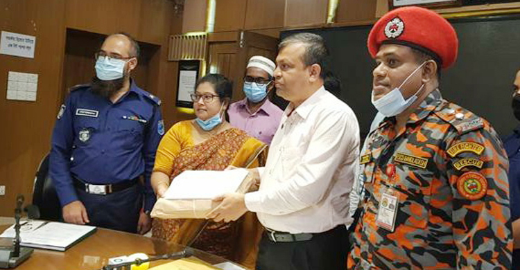 গ্যাস পাইপে লিকেজ ও মসজিদ কমিটির অবহেলায় বিস্ফোরণ