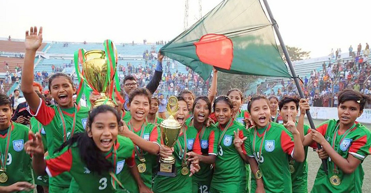 নারী ফুটবলের বিপ্লব ছড়িয়ে পড়ছে পুরো দেশে