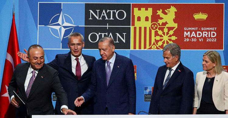 Turkey lifts veto on Finland, Sweden joining NATO, clearing path for expansion