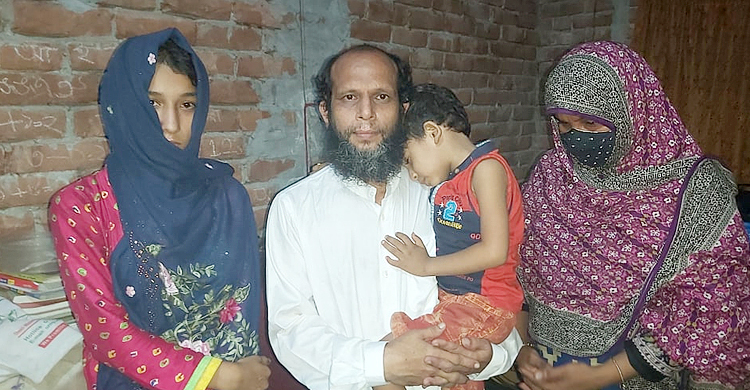 সুদের ওপর দুই লাখ টাকা ঋণ নেয়া আলমের দায় এখন ২৫ লাখ!