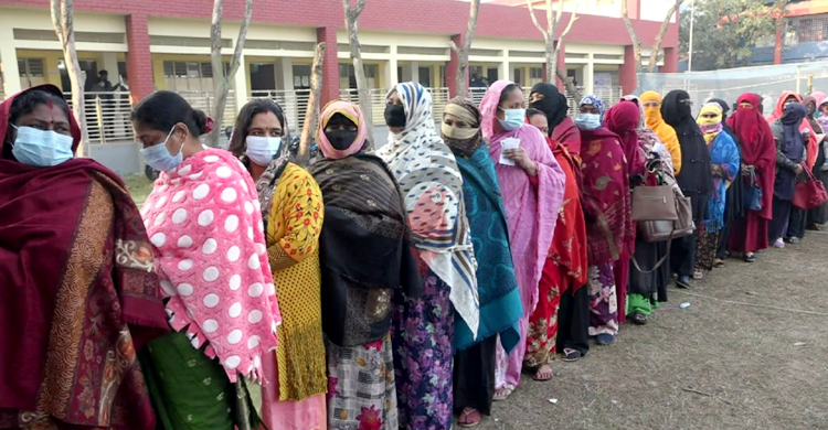 নাটোরের দুই পৌরসভায় শান্তিপূর্ণভাবে চলছে ভোটগ্রহণ