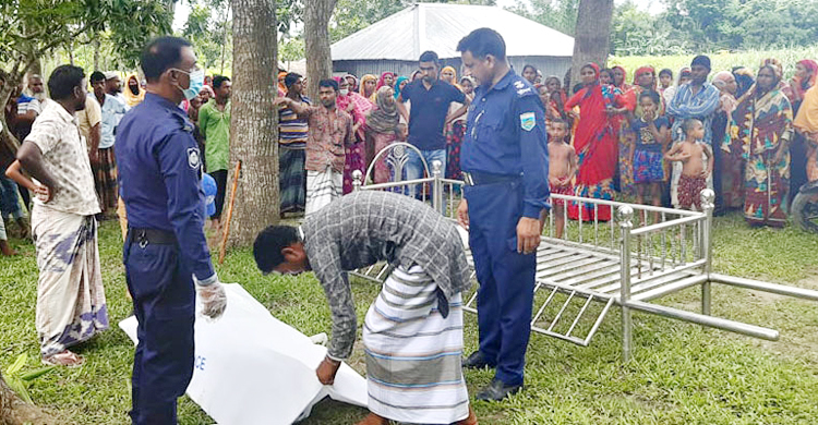 নাটোরে আখক্ষেত থেকে বৃদ্ধের মরদেহ উদ্ধার