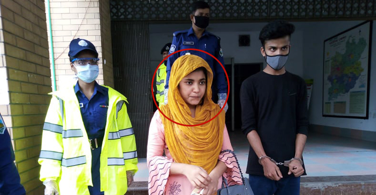 এই মেয়েটার স্বামীকে বলে দিস, আমি তাকে খালাস করে দিয়েছি