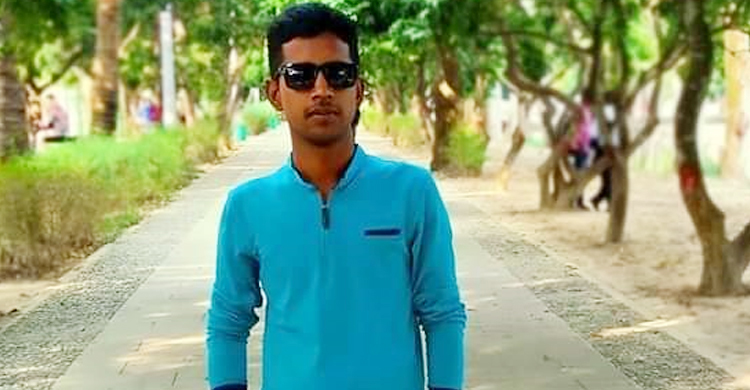 জাহিদকে কুপিয়ে হত্যার পরও রাগ কমেনি মিনহাজের, তুলে ফেলে বাম চোখ